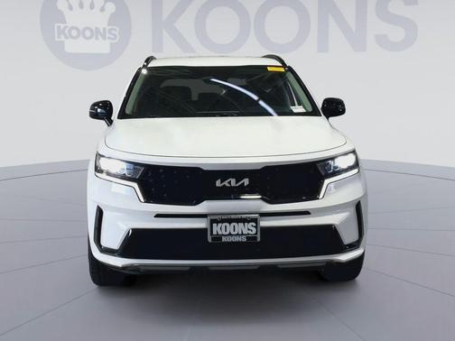 Glacial White Pearl 2022 Kia Sorento S