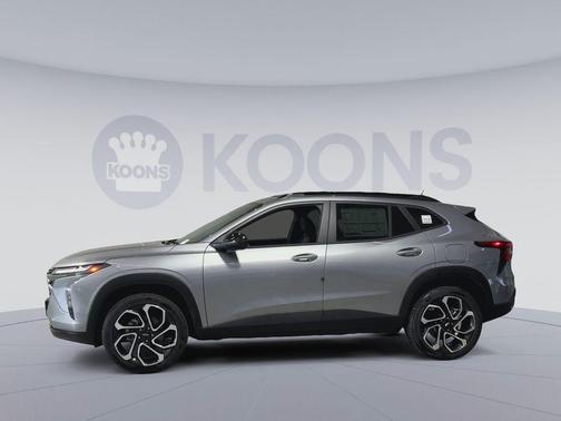 Sterling Gray Metallic 2026 Chevrolet Trax FWD 2RS