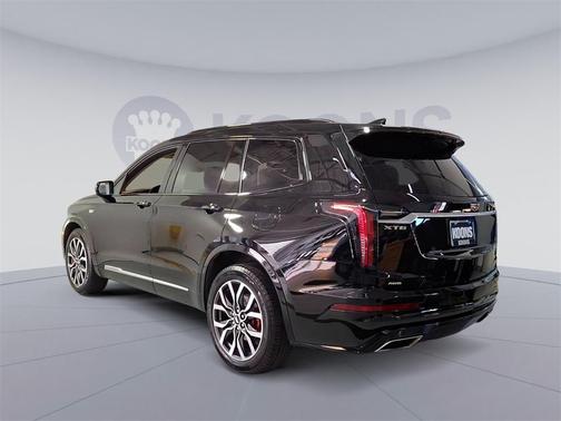 Stellar Black Metallic 2022 Cadillac XT6 Sport AWD