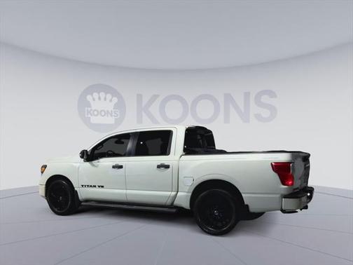 2019 Nissan Titan SV