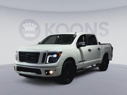 2019 Nissan Titan SV