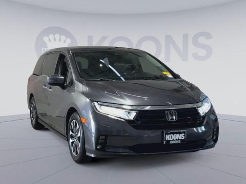 Sonic Gray Pearl 2023 Honda Odyssey EX-L