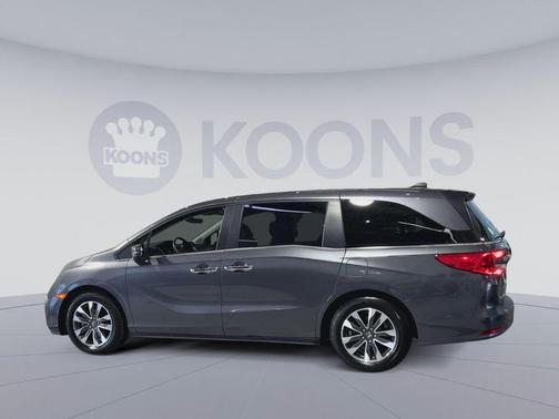 Sonic Gray Pearl 2023 Honda Odyssey EX-L