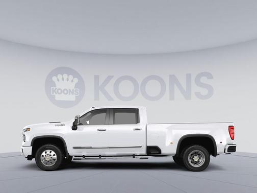 Polar White Tricoat 2026 Chevrolet Silverado 3500 High Country