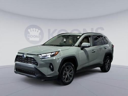 2023 Toyota RAV4 Hybrid XLE Premium