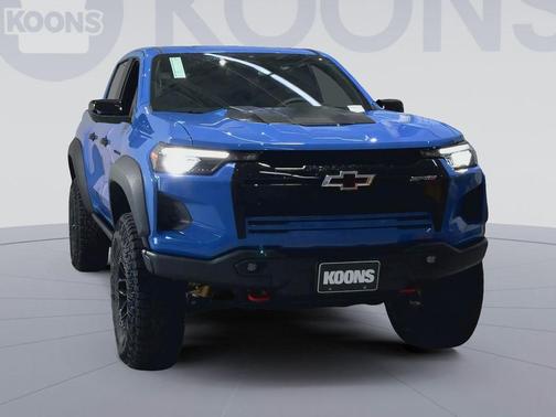 Reef Blue Metallic 2026 Chevrolet Colorado ZR2