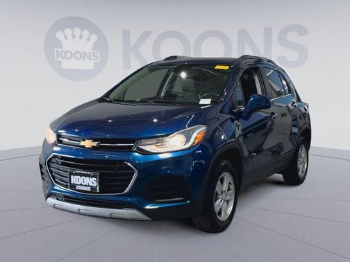 Pacific Blue Metallic 2019 Chevrolet Trax LT