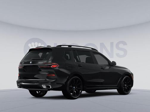 Black Sapphire Metallic 2024 BMW X7 xDrive40i