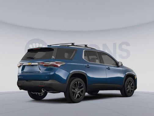 Northsky Blue Metallic 2023 Chevrolet Traverse LT Leather