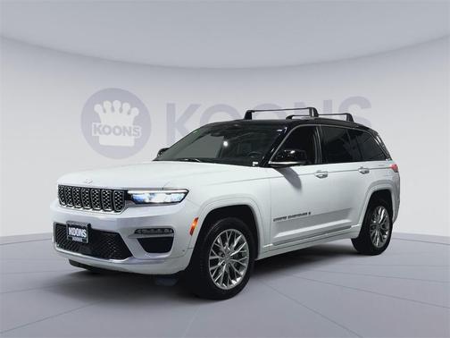 2023 Jeep Grand Cherokee Summit