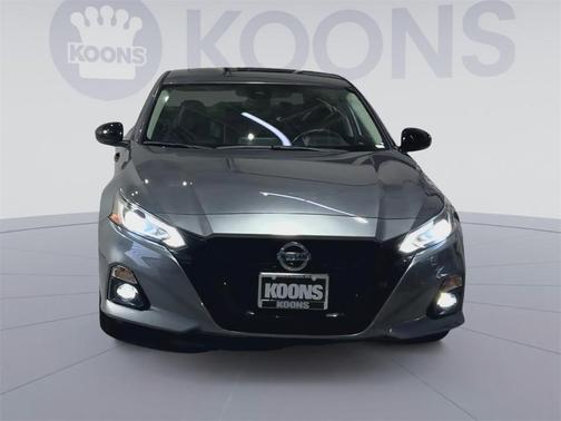 2022 Nissan Altima SR Intelligent AWD