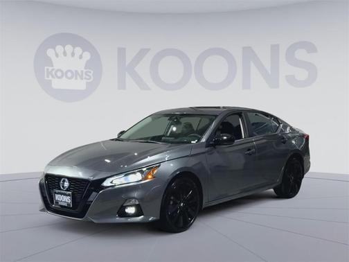 2022 Nissan Altima SR Intelligent AWD