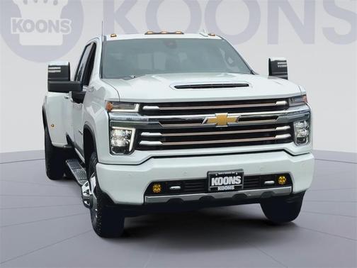 2023 Chevrolet Silverado 3500 High Country