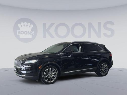 INFINITE BLACK MET CC 2022 Lincoln Nautilus Reserve