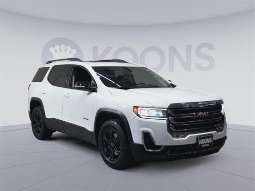 2022 GMC Acadia AWD AT4