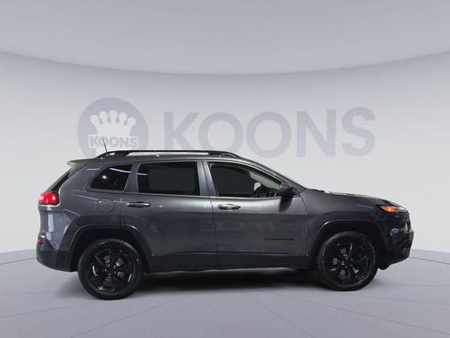 2016 Jeep Cherokee Altitude