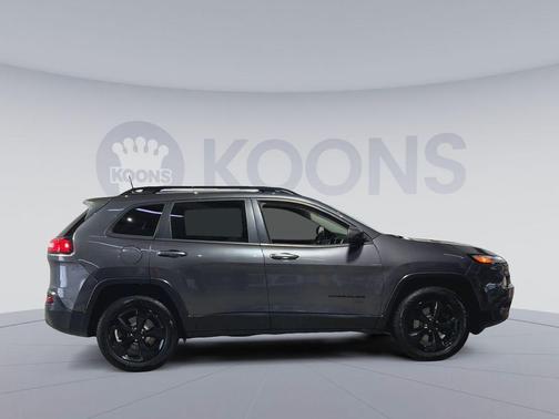 2016 Jeep Cherokee Altitude