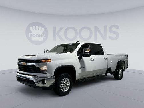 Summit White 2025 Chevrolet Silverado 2500 LT