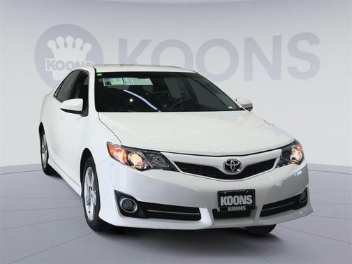 2014 Toyota Camry SE