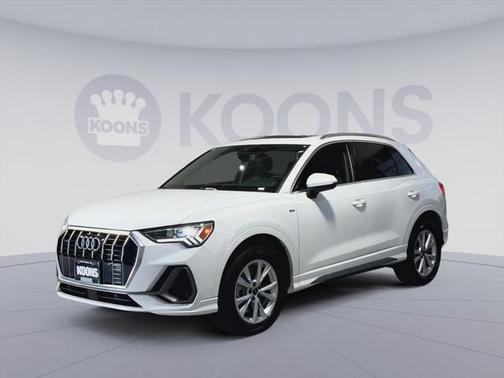 2024 Audi Q3 Premium 45 TFSI S line quattro Tiptronic