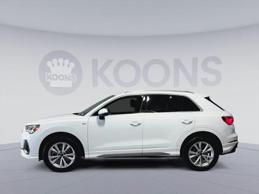2024 Audi Q3 Premium 45 TFSI S line quattro Tiptronic