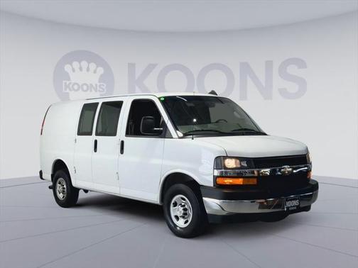 2023 Chevrolet Express 2500 RWD 2500 Regular Wheelbase WT