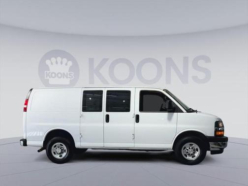 2023 Chevrolet Express 2500 RWD 2500 Regular Wheelbase WT