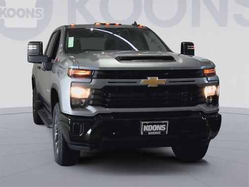 2025 Chevrolet Silverado 2500 Custom