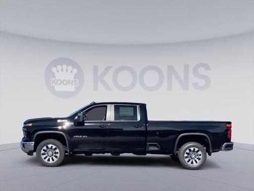 2025 Chevrolet Silverado 3500 LT