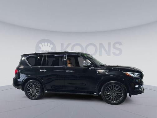 2023 INFINITI QX80 SENSORY AWD