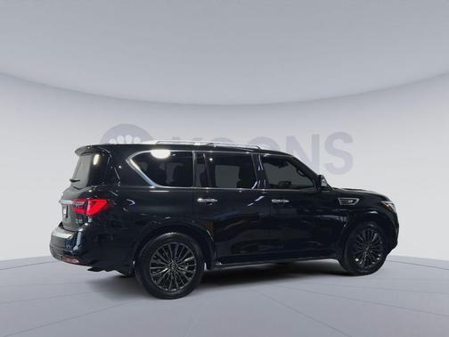 2023 INFINITI QX80 SENSORY AWD