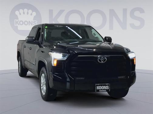 2022 Toyota Tundra SR5