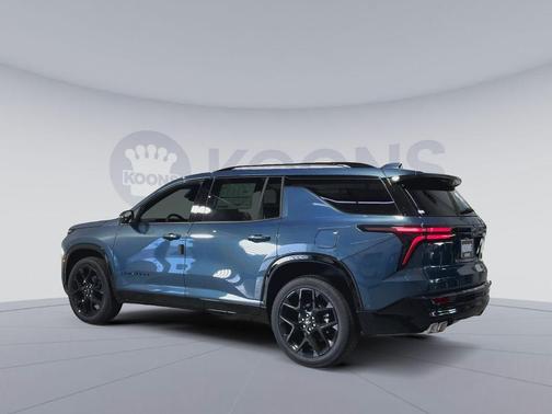 Lakeshore Blue Metallic 2026 Chevrolet Traverse RS