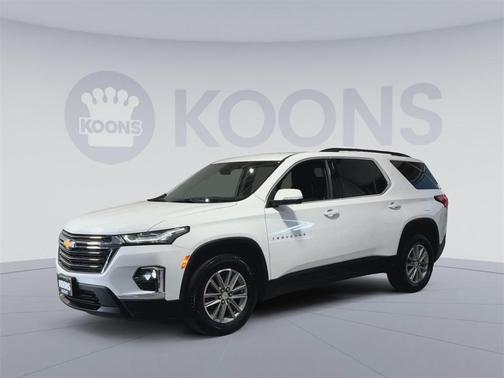 2023 Chevrolet Traverse LT Leather