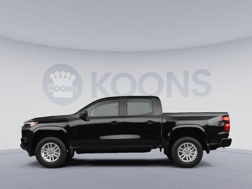 Black 2026 Chevrolet Colorado LT