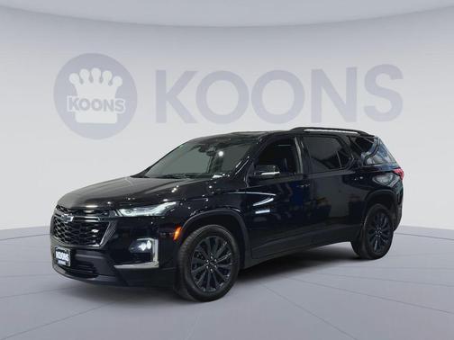 Mosaic Black Metallic 2023 Chevrolet Traverse RS
