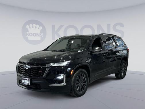 Mosaic Black Metallic 2023 Chevrolet Traverse RS