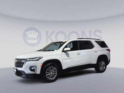 Summit White 2023 Chevrolet Traverse LT Cloth