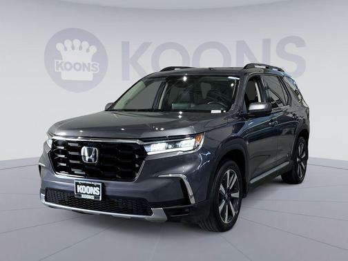 Sonic Gray Pearl 2025 Honda Pilot Touring 8-Passenger