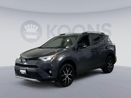 Magnetic Gray Metallic 2016 Toyota RAV4 SE