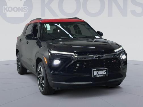 Mosaic Black Metallic 2026 Chevrolet Trailblazer RS