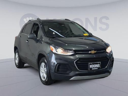 Nightfall Gray Metallic 2018 Chevrolet Trax LT