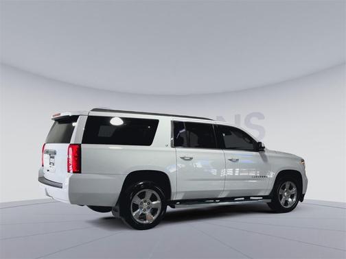 2017 Chevrolet Suburban LT