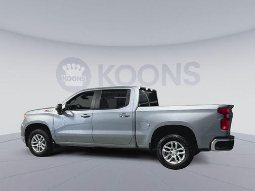 Sterling Gray Metallic 2024 Chevrolet Silverado 1500 LT