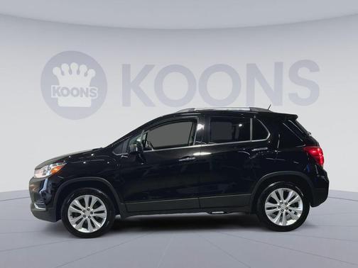 Mosaic Black Metallic 2020 Chevrolet Trax Premier