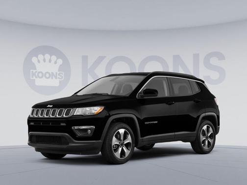 Diamond Black Crystal Pearlcoat 2020 Jeep Compass Latitude