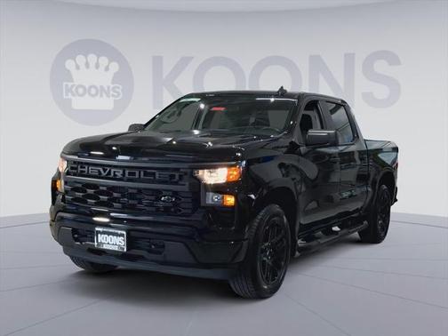 2025 Chevrolet Silverado 1500 Custom