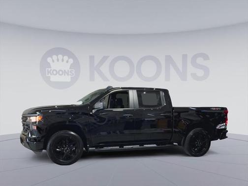 2025 Chevrolet Silverado 1500 Custom