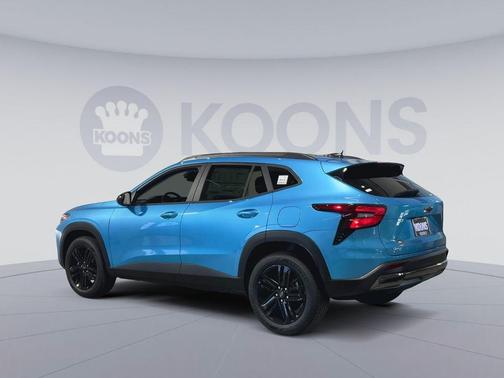 Marina Blue Metallic 2026 Chevrolet Trax FWD ACTIV