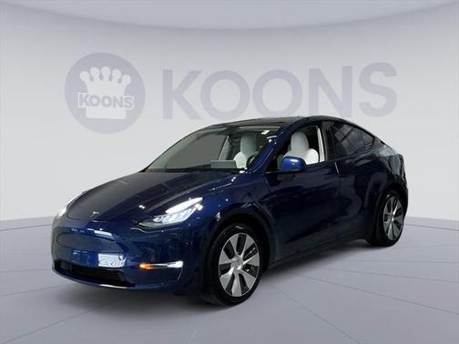 2022 Tesla Model Y Long Range Dual Motor All-Wheel Drive